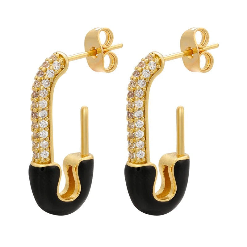 Safety pin earrings, black